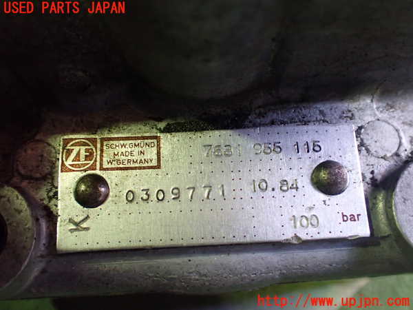 2UPJ-24724250]ポルシェ・944(不明)パワステポンプ 中古_m0003.jpg