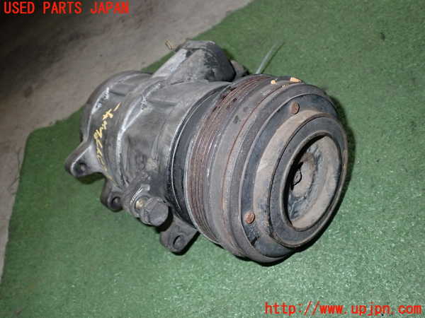2UPJ-24726025]ポルシェ・944(不明)エアコンコンプレッサー 中古_m0002.jpg
