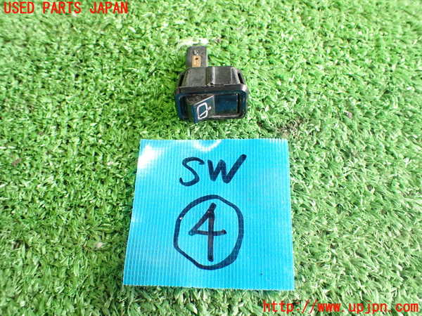 2UPJ-24726309]ポルシェ・944(不明)スイッチ4 (サイドミラーワイパー) 中古_m0001.jpg