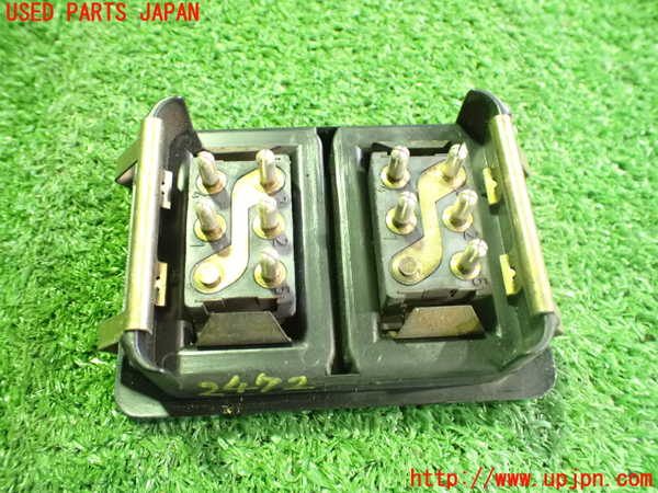 2UPJ-24726245]ポルシェ・944(不明)左パワーウィンドウスイッチ 中古_m0003.jpg