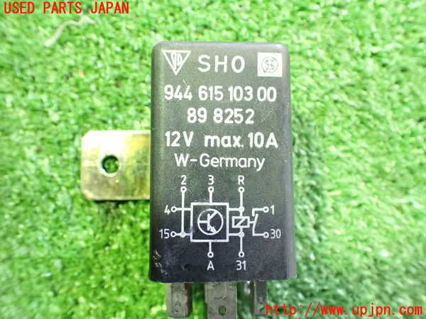 2UPJ-24726147]ポルシェ・944(不明)コンピューター2 中古_m0004.jpg