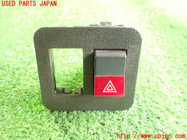 2UPJ-24726290]ポルシェ・944(不明)ハザードスイッチ 中古_m0001.jpg