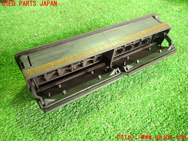 2UPJ-24727526]ポルシェ・944(不明)エアコン吹き出し口1 (真中) 中古_m0003.jpg