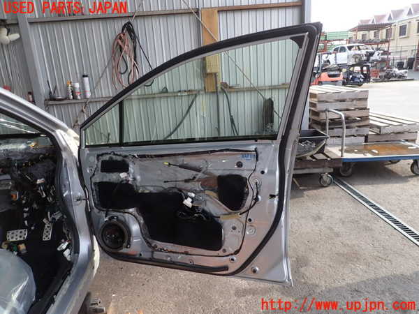 2UPJ-24731230]WRX S4(VAG)右前ドア (43R-00033) 中古_m0005.jpg