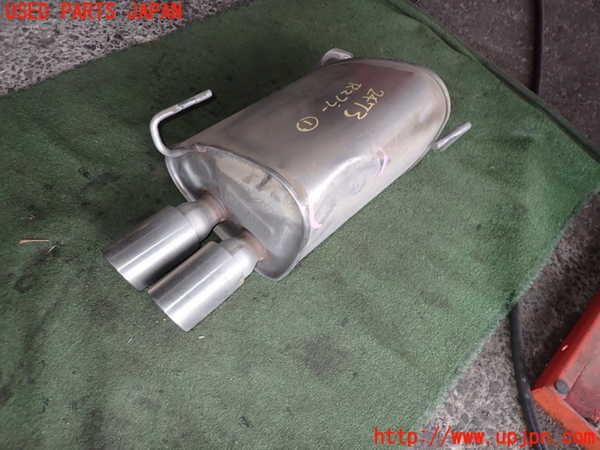 2UPJ-24732671]WRX S4(VAG)リアマフラー1 中古_m0002.jpg