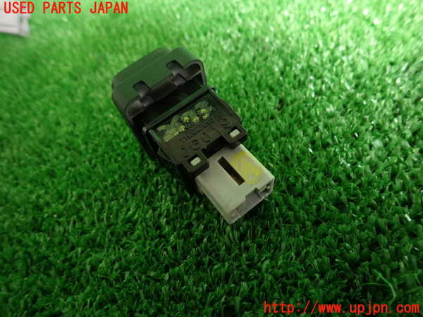 2UPJ-24736309]WRX S4(VAG)スイッチ4 (HOLD) 中古_m0002.jpg