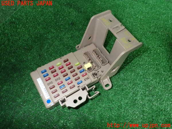 2UPJ-24736742]WRX S4(VAG)ヒューズボックス2 中古_m0001.jpg