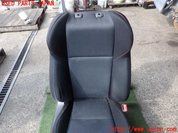2UPJ-24737035]WRX S4(VAG)運転席シート 中古_m0002.jpg
