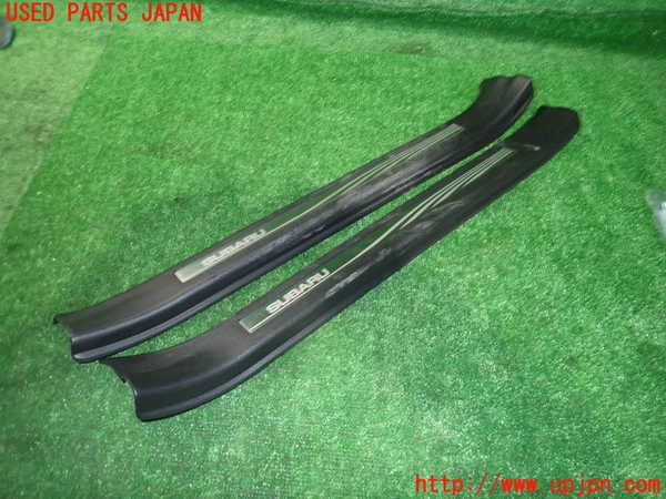 2UPJ-24737740]WRX S4(VAG)スカッフプレート 中古_m0001.jpg