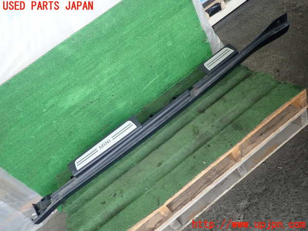 2UPJ-24741392]BMW ミニ(MINI)クーパー クロスオーバー(ZA16)左サイドステップ 中古 R60_m0001.jpg