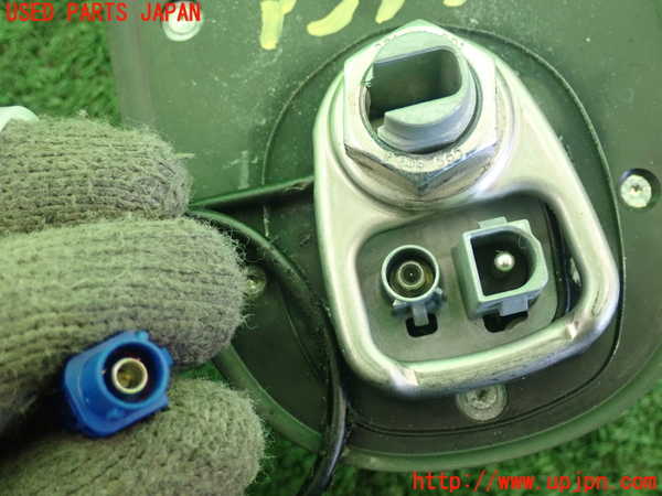 2UPJ-24746550]BMW ミニ(MINI)クーパー クロスオーバー(ZA16)アンテナ 中古 R60_m0005.jpg