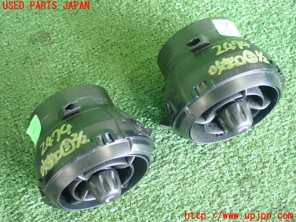 2UPJ-24747528]BMW ミニ(MINI)クーパー クロスオーバー(ZA16)エアコン吹き出し口3 (真中) 中古 R60_m0002.jpg