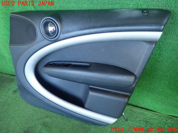 2UPJ-24741234]BMW ミニ(MINI)クーパー クロスオーバー(ZA16)右前ドア内張り 中古 R60_m0002.jpg