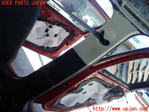 2UPJ-24747665]BMW ミニ(MINI)クーパー クロスオーバー(ZA16)右センターピラートリム 中古 R60_m0001.jpg