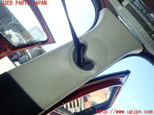 2UPJ-24747665]BMW ミニ(MINI)クーパー クロスオーバー(ZA16)右センターピラートリム 中古 R60_m0002.jpg