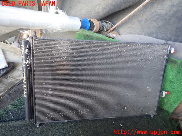 1UPJ-24756031]エスティマ(ACR50W)エアコンコンデンサー1 中古_m0001.jpg