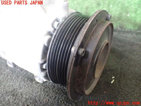 5UPJ-24756025]エスティマ(ACR50W)エアコンコンプレッサー 中古_m0003.jpg