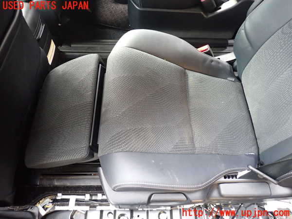 1UPJ-24757175]エスティマ(ACR50W)左2列目シート 中古_m0003.jpg