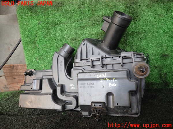 1UPJ-24762560]セレナ e-POWER(HC27)エアクリーナーボックス 中古_m0002.jpg