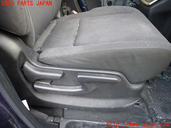 5UPJ-24767035]セレナ e-POWER(HC27)運転席シート 中古_m0004.jpg