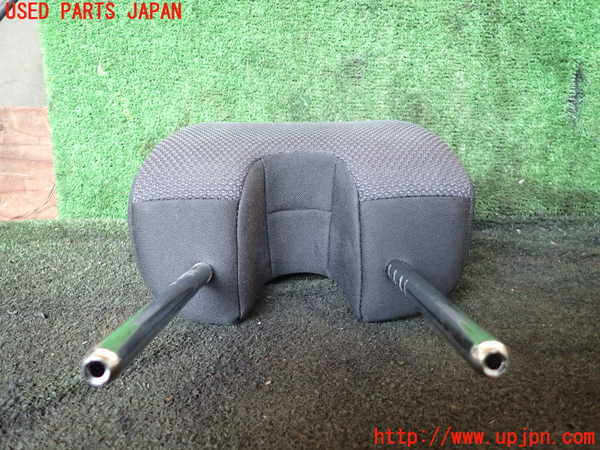 5UPJ-24767180]セレナ e-POWER(HC27)左2列目ヘッドレスト 中古_m0003.jpg