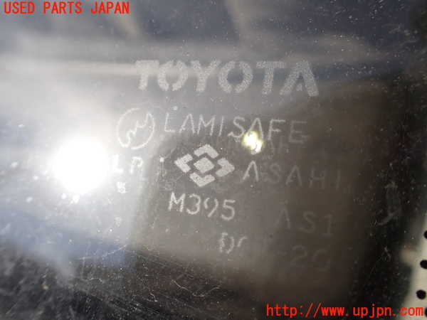 1UPJ-24771195]ハイエースワゴン100系(KZH100G)フロントガラス ASAHI M395 中古_m0003.jpg
