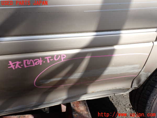 1UPJ-24771320]ハイエースワゴン100系(KZH100G)左後ドア ASAHI M285 中古_m0003.jpg