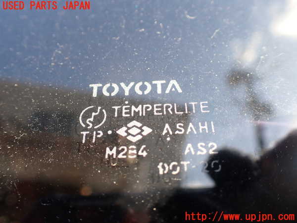 1UPJ-24771382]ハイエースワゴン100系(KZH100G)左クォーターガラス ASAHI M284 中古_m0002.jpg