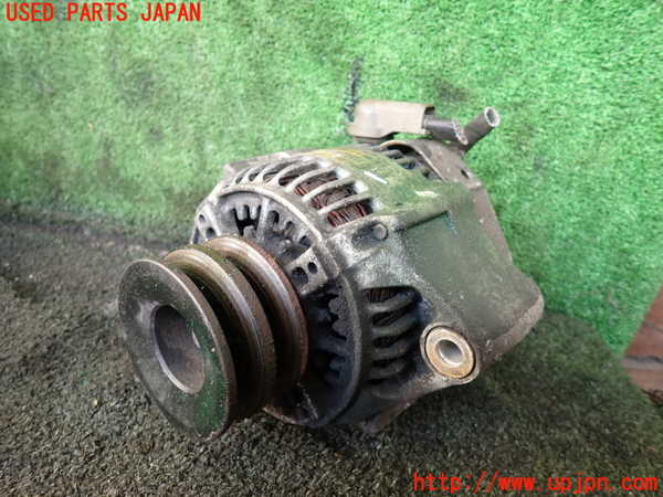 1UPJ-24776015]ハイエースワゴン100系(KZH100G)オルタネーター(ダイナモ) 中古_m0001.jpg