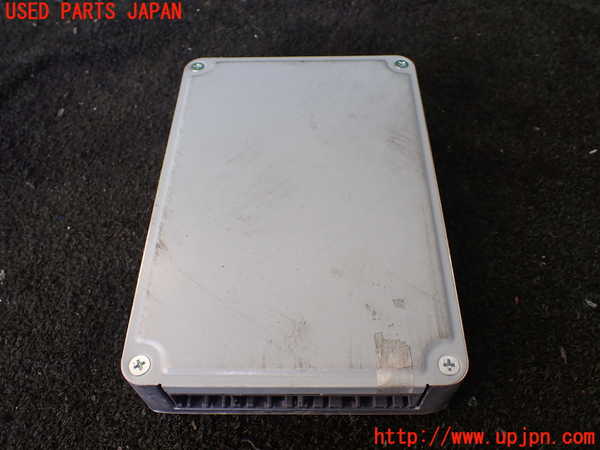 1UPJ-24776110]ハイエースワゴン100系(KZH100G)エンジンコンピューター 中古_m0003.jpg