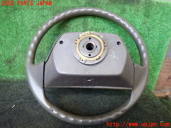 5UPJ-24777855]ハイエースワゴン100系(KZH100G)ステアリングホイール 中古_m0002.jpg
