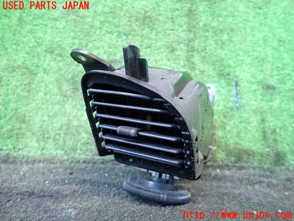 1UPJ-24777526]ハイエースワゴン100系(KZH100G)エアコン吹き出し口1 (右) 中古_m0001.jpg