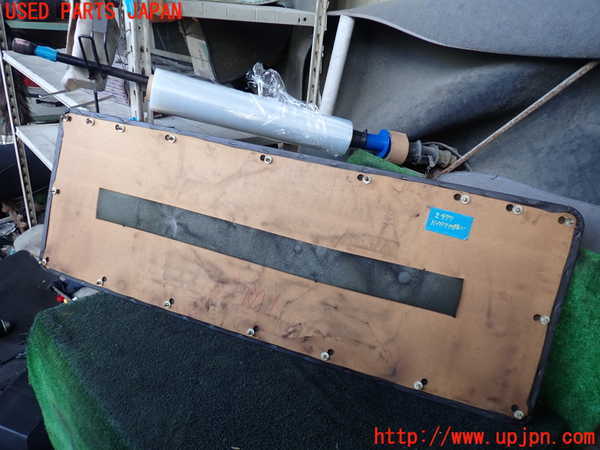 1UPJ-24771578]ハイエースワゴン100系(KZH100G)バックドア内張り 中古_m0004.jpg