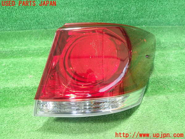 1UPJ-24781530]クラウン アスリート ハイブリッド(AWS210)右テールランプ 中古_m0001.jpg