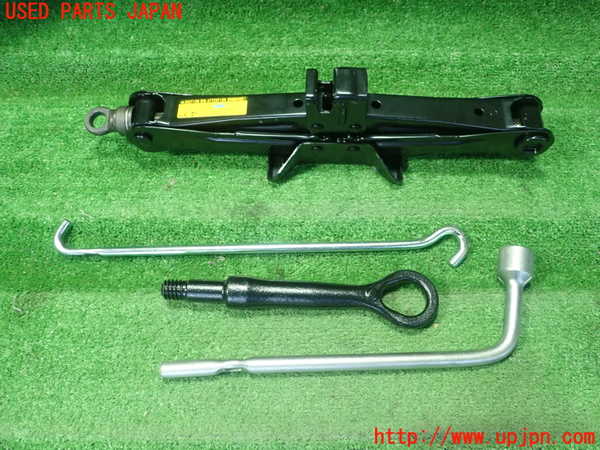 1UPJ-24787805]クラウン アスリート ハイブリッド(AWS210)車載工具 中古_m0001.jpg