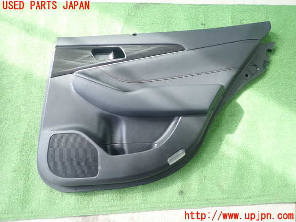 1UPJ-24781294]クラウン アスリート ハイブリッド(AWS210)右後ドア内張り 中古_m0001.jpg