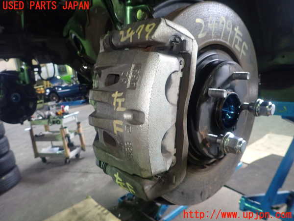 1UPJ-24794085]レクサス・NX300h(AYZ10)左フロントキャリパー 中古_m0001.jpg