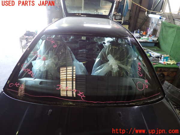 5UPJ-24801195]VW ゴルフ GTI(1HABF)フロントガラス SIGLA M14 中古_m0001.jpg
