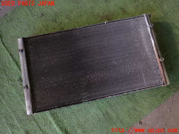 1UPJ-24802321]VW ゴルフ GTI(1HABF)ラジエーター1 中古_m0004.jpg