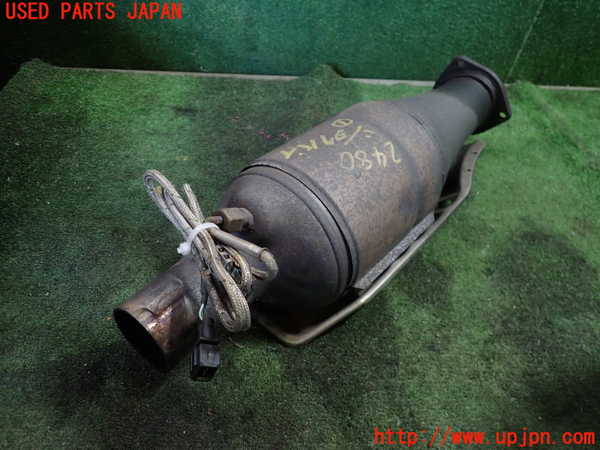 1UPJ-24802661]VW ゴルフ GTI(1HABF)触媒1 中古_m0002.jpg