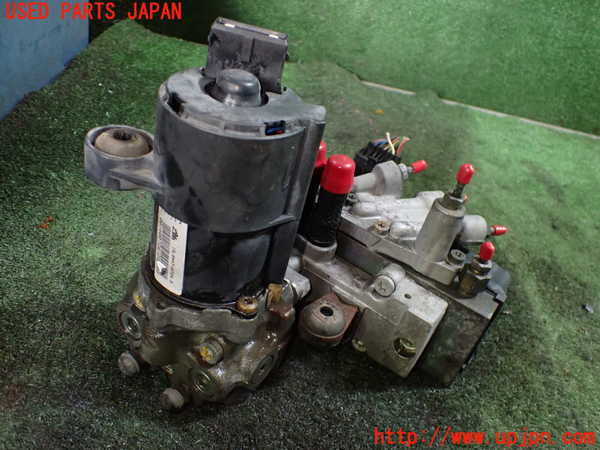 5UPJ-24804040]VW ゴルフ GTI(1HABF)ABSアクチュエーター 中古_m0002.jpg