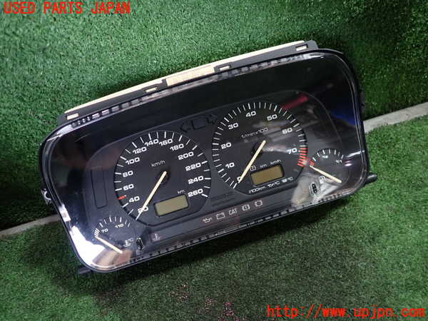 1UPJ-24806170]VW ゴルフ GTI(1HABF)スピードメーター 中古_m0001.jpg