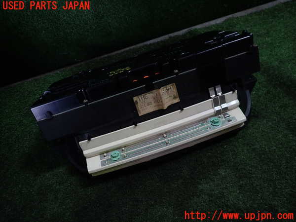 1UPJ-24806170]VW ゴルフ GTI(1HABF)スピードメーター 中古_m0002.jpg