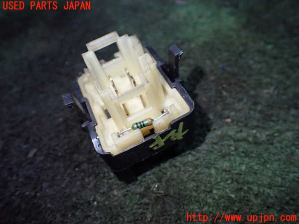 5UPJ-24806245]VW ゴルフ GTI(1HABF)左前パワーウィンドウスイッチ 中古_m0002.jpg