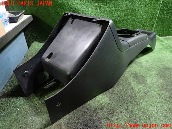 1UPJ-24807540]VW ゴルフ GTI(1HABF)センターコンソール 中古_m0004.jpg