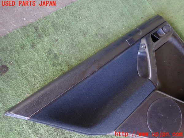 1UPJ-24801324]VW ゴルフ GTI(1HABF)左後ドア内張り 中古_m0002.jpg