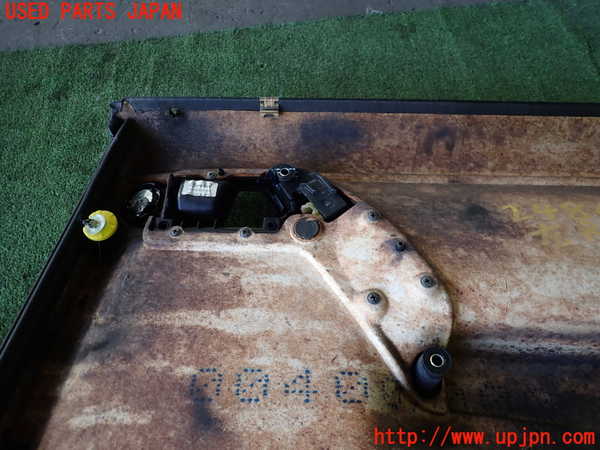 1UPJ-24801324]VW ゴルフ GTI(1HABF)左後ドア内張り 中古_m0005.jpg