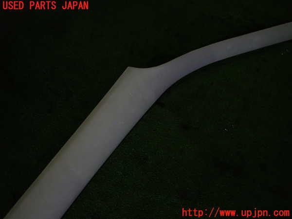 1UPJ-24807655]VW ゴルフ GTI(1HABF)右フロントピラートリム 中古_m0003.jpg
