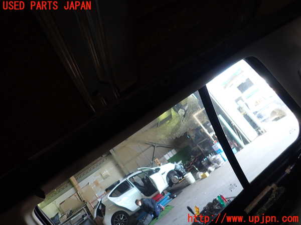 5UPJ-24807675]VW ゴルフ GTI(1HABF)右リアピラートリム 中古_m0002.jpg