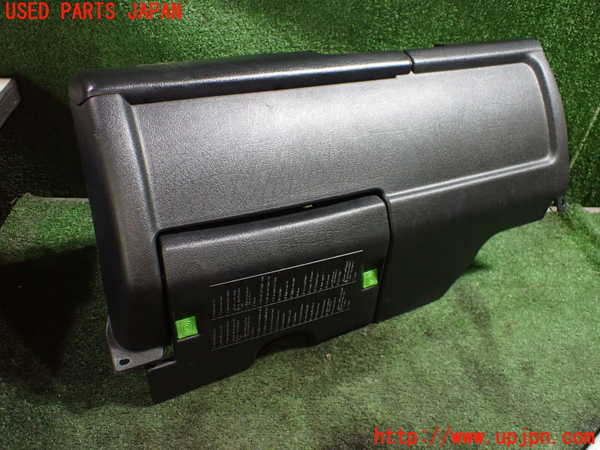 5UPJ-24807691]VW ゴルフ GTI(1HABF)内装トリム類1 中古_m0001.jpg